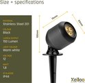 Afmetingen van een zwarte 12V Xelloo grondspot (H100xB75x D63mm), van roestvrij staal, met warm wit licht.