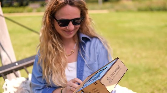 Milliwood - AG516 Puzzle en bois XXL Loup sauvage | Kit de construction de Puzzles 3D | Jouets de Hobby pour enfants et adultes | Décoration murale Salon | 500 pièces Ø45cm | Dans un coffret cadeau de luxe | Cadeau de fête des mères