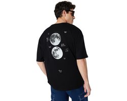 Trendyol Zwart Oversize/Brede Cut Space Bedrukt Label Detail 100% Katoenen T-Shirt Tmnss23Ts00125