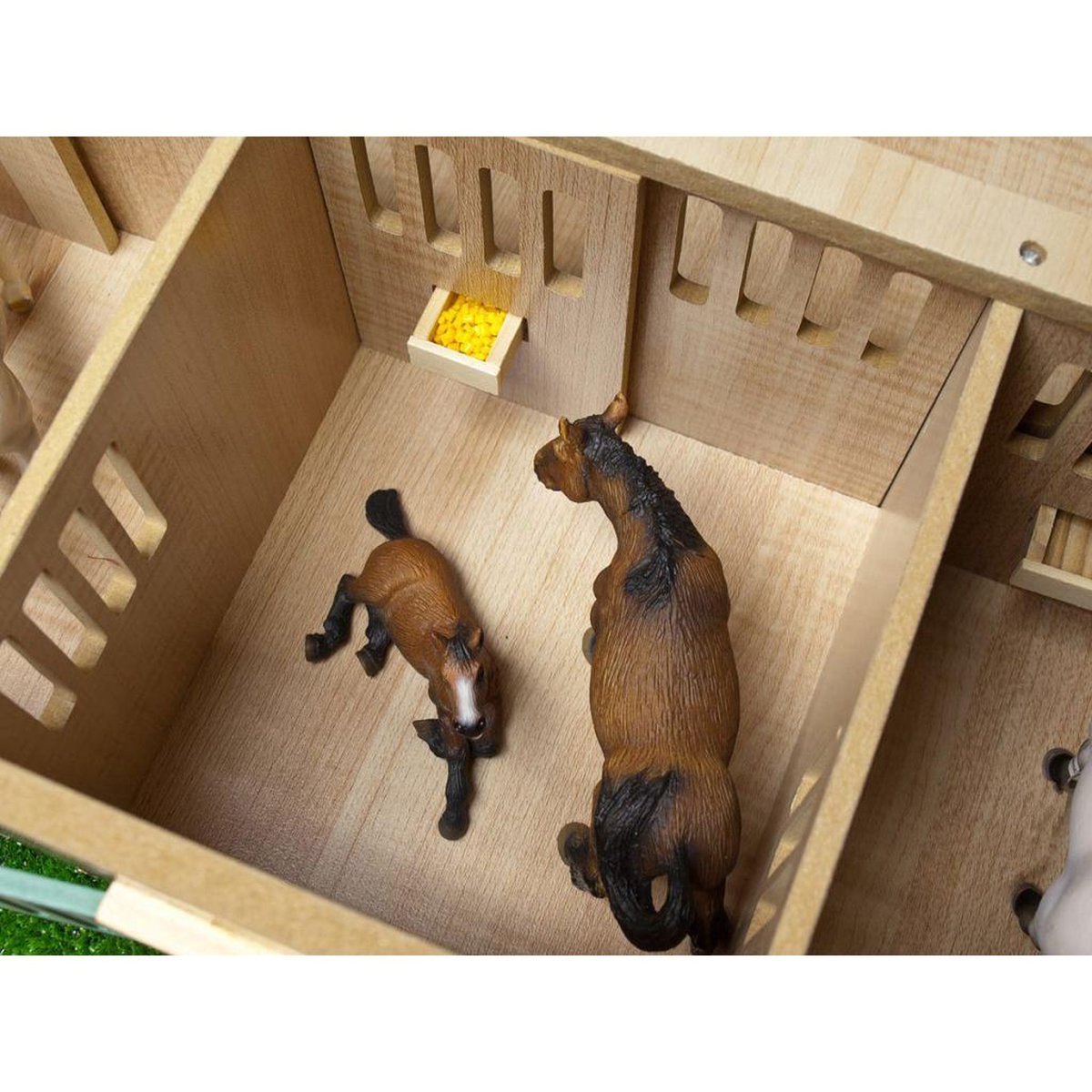 Kids Globe Paardenstal met 7 boxen, 1:24 — afbeelding 20
