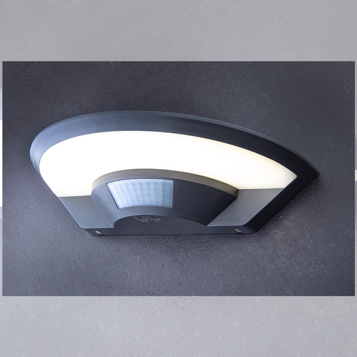 Zavira® Buitenlamp - Bewegingssensor - Dag en nachtsensor - Gebruik binnen en buiten - Zwart