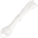 Afgerolde witte touwen met een dikte van 8 mm.