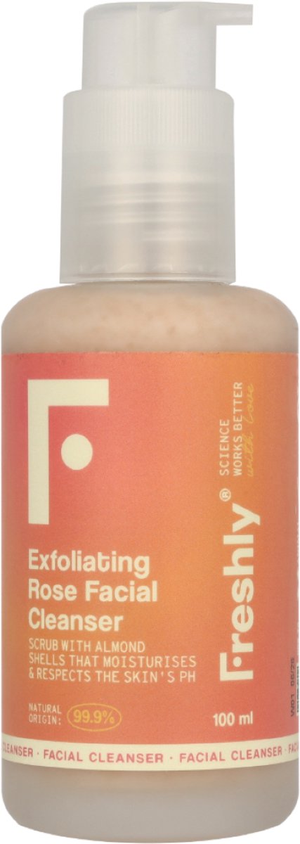 Freshly Cosmetics Exfoliating Rose Facial Cleanser 100 ml