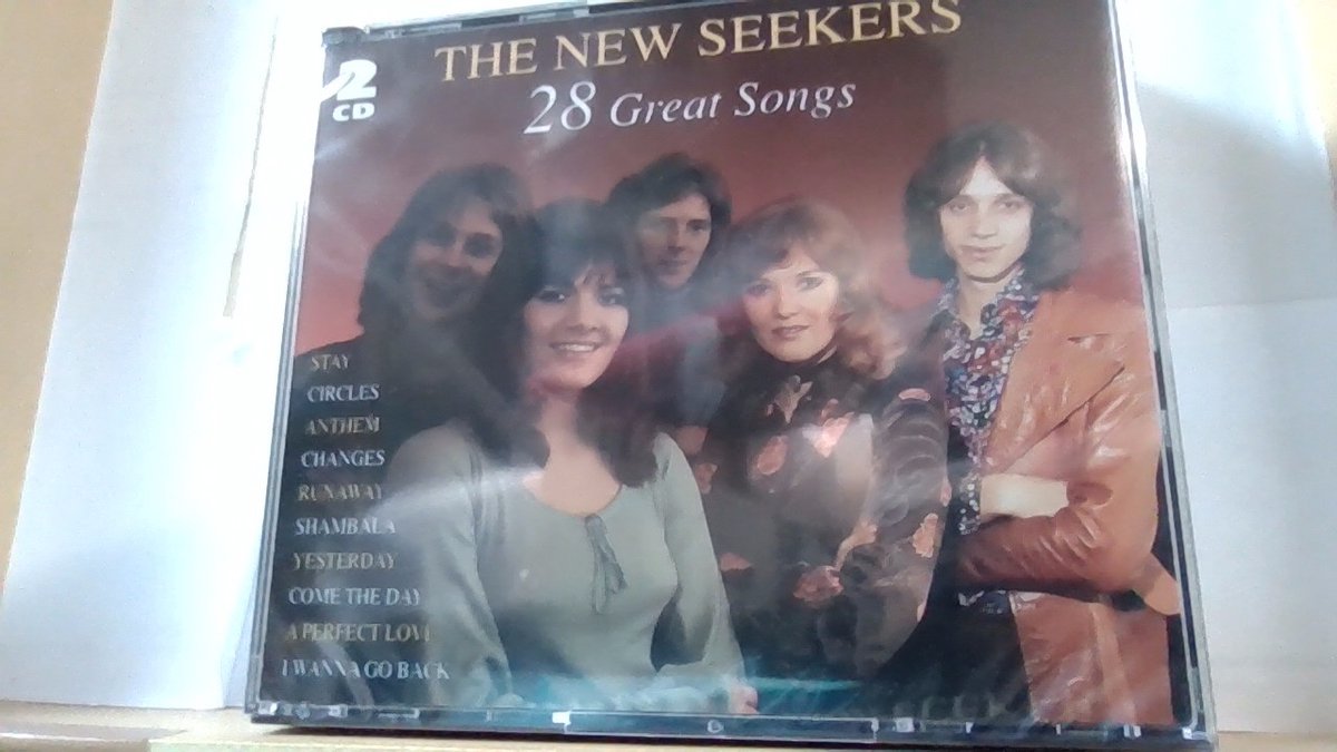 THE NEW SEEKERS 28 GREAT SONGS