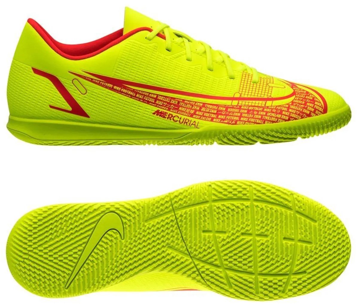 Nike Vapor 14 Club IC voetbalschoenen voor heren in maat 47, felgeel met rode accenten en een gripvaste zool.