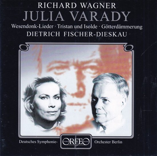 Julia Varady en Dietrich Fischer-Dieskau met op de achtergrond een vervaagd portret van Richard Wagner.