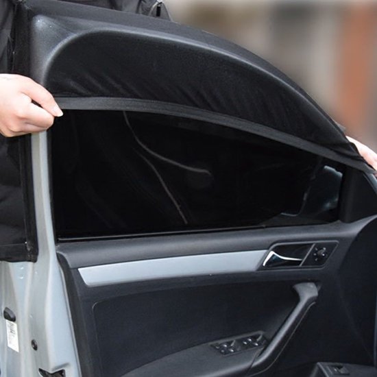 Zonnescherm Auto - 4 Stuks - Geschikt voor- en achterruiten - Polyester - UV Bescherming - Zonnescherm Voor Auto Baby & Kind - Zonwering Auto Raam - Auto Zonnescherm - Auto Accessoires - Universele - Zwart van Merkloos — afbeelding 5