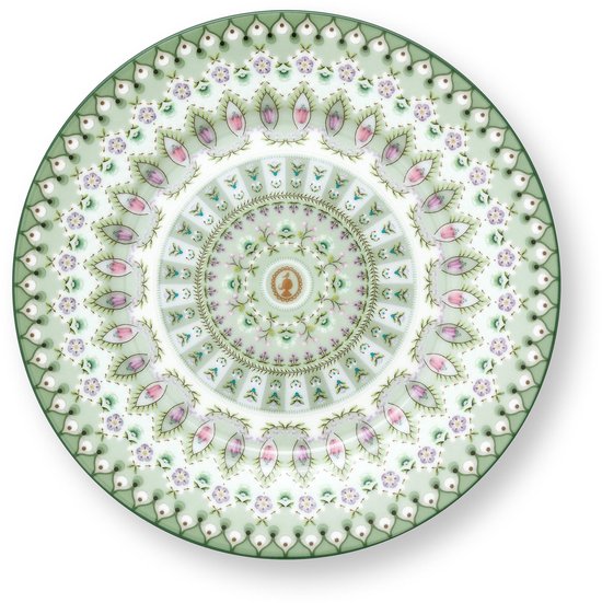 Rond groen gebaksbord met een gedetailleerd, symmetrisch bloemen- en paisleypatroon in lila, wit en groen.