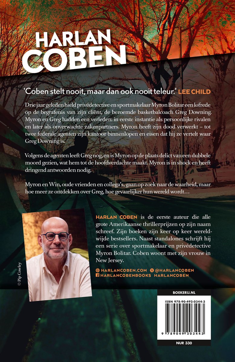 Achterkant boek 'Terugkeer' van Harlan Coben. Met een foto van de auteur en de achterflaptekst.