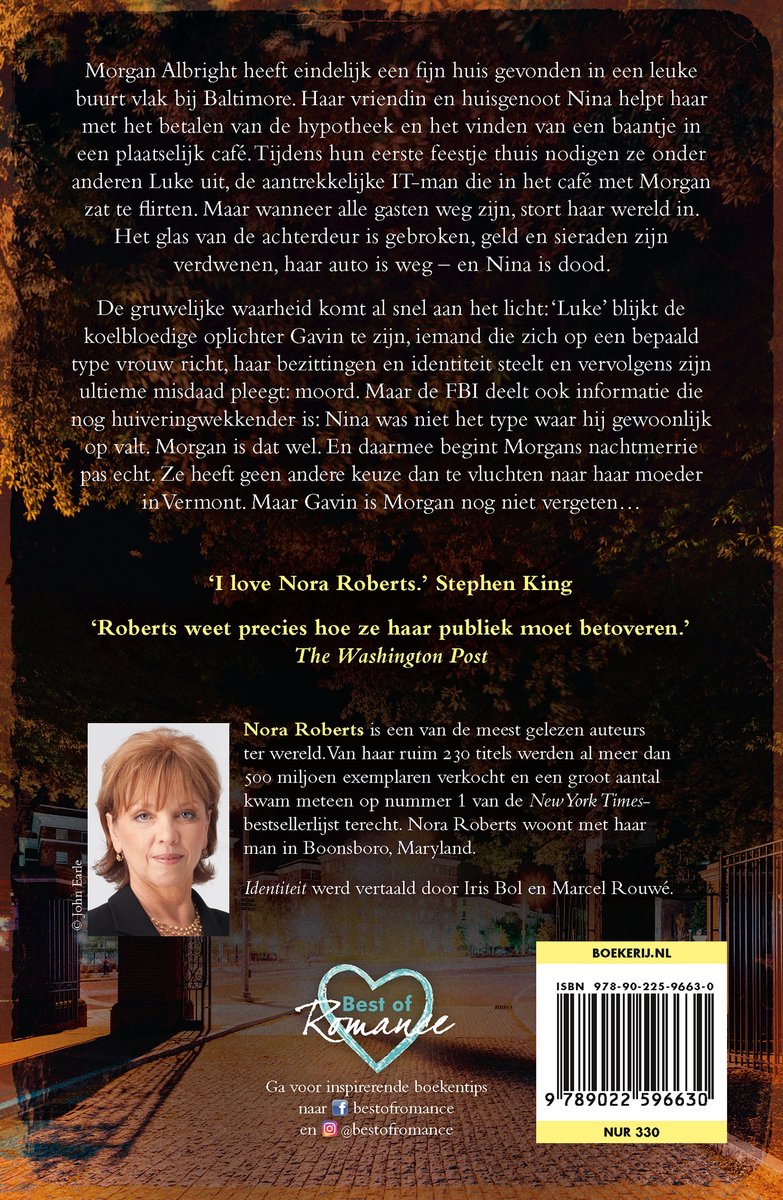 Portret van Nora Roberts, auteur, met donker haar en een blauw vest.