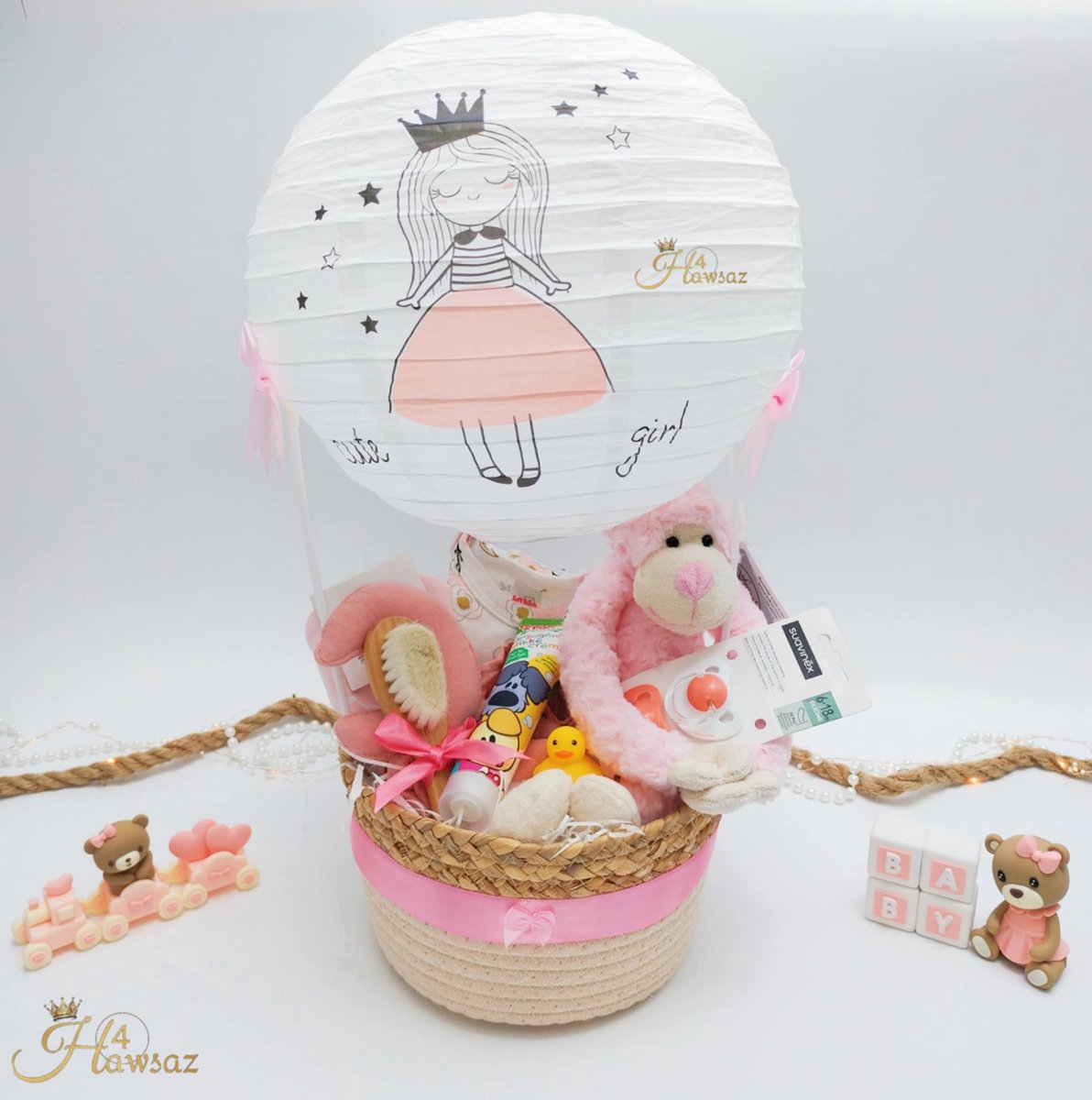 Goedkoopste Kraamcadeau voor Meisje 10 stuks - Newborn - Hawsaz.nl Cadeau- Luchtballon Kraamcadeau - Babygeschenkset - Babyshower - Knuffel - Gepersonaliseerde cadeaus - Rompertje - knuffeldoekje - Babyverzorging