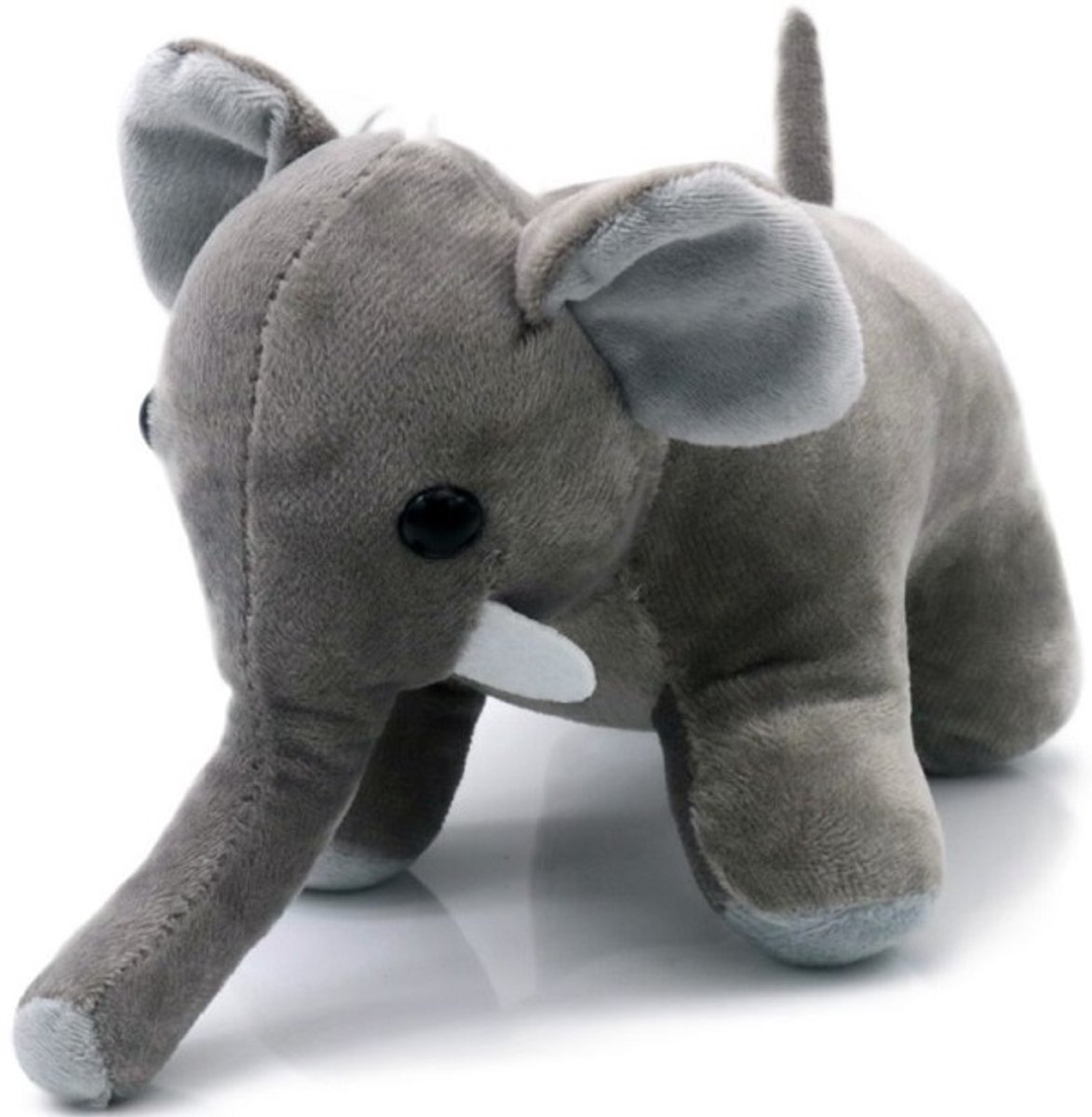 Onweerstaanbaar schattig, deze bijzondere lieve zachte knuffel Olifant 19cm! Altijd leuk voor bijv. kinderkamer, babykamer, woonkamer, auto en nog veel meer plaatsen. Voor uzelf of om cadeau te geven.