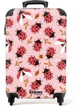 NoBoringSuitcases.com® - Kinderkoffer meisje - Kindertrolley meisjes - Rode lieveheersbeestjes op roze achtergrond - Handbagage koffer lichtgewicht - Reiskoffer trolley kinderen - Rolkoffer met wieltjes - Past binnen 55x40x20 en 55x35x25