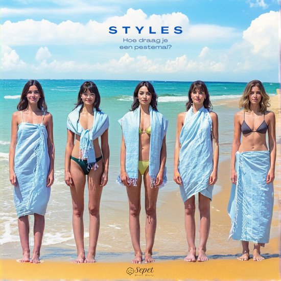 Vijf vrouwen op het strand, gekleed in lichtblauwe pestemals in verschillende stijlen.