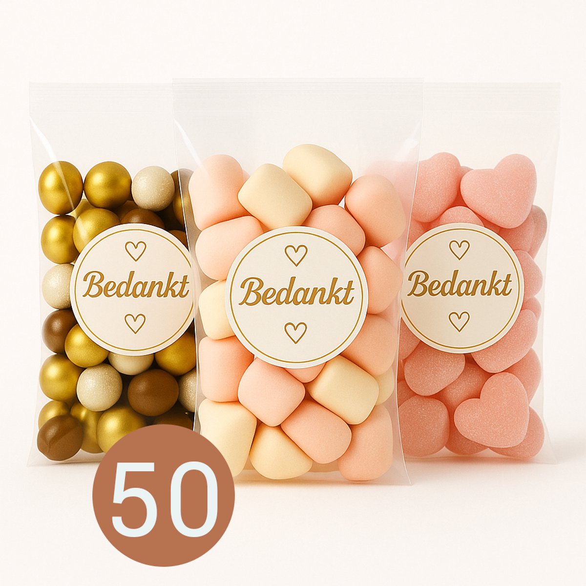 Uitdeelzakjes Bedankt - 50 stuks - met handige Plakstrip - inclusief Bedankt Stickers Goud - Afmeting 16.5 x 22 cm - Plastic Zakjes - Cellofaanzakjes - Cadeauzakjes - Traktatie Zakjes - Uitdeelzakje voor Feest