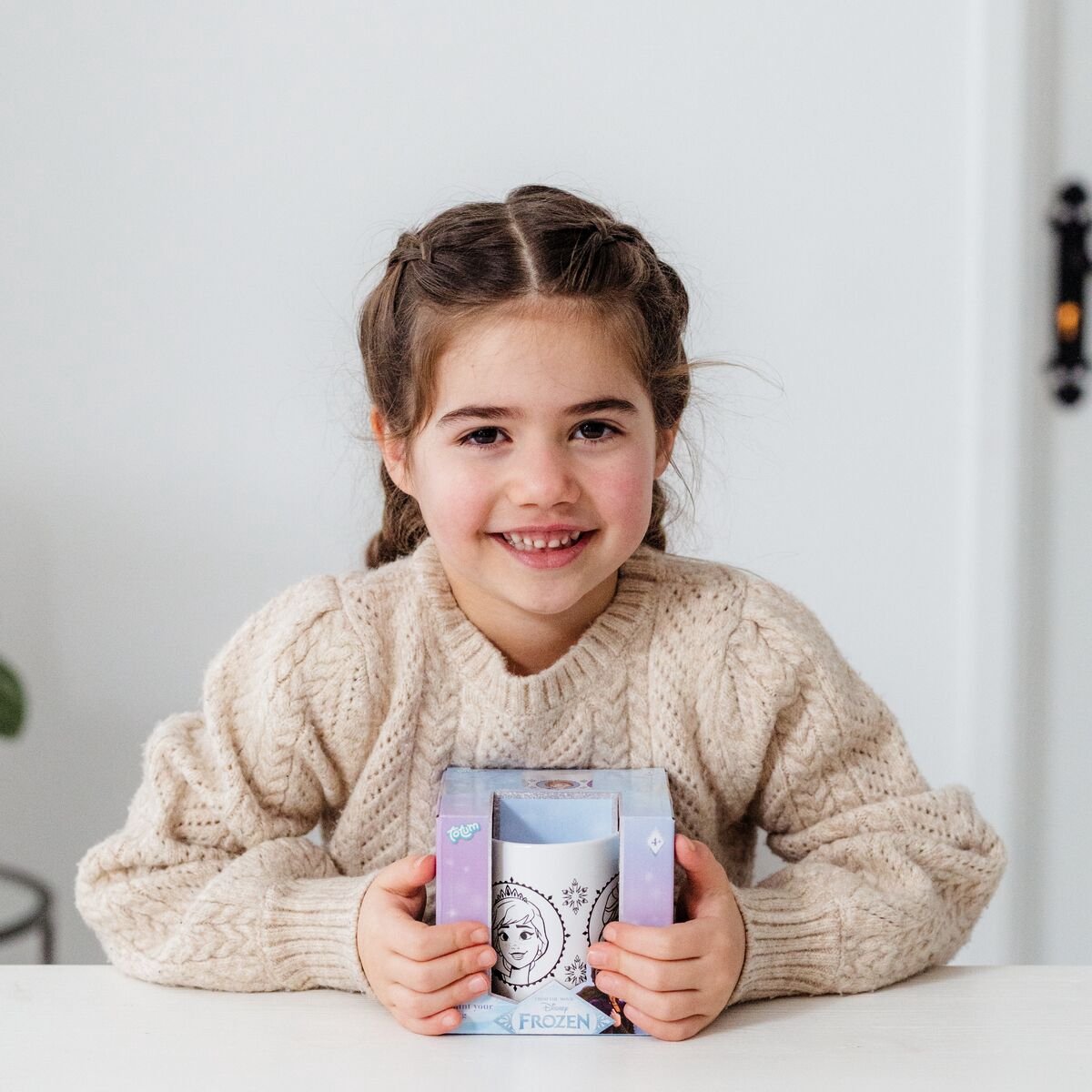 Disney Frozen mok beschilderen inkleur beker Totum speelgoed meisjes - wit keramiek incl. verfstrip en penseeltje - cadeautip knutselen — afbeelding 7