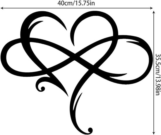 Houten hart als wanddecoratie, gepersonaliseerd met familienaam
