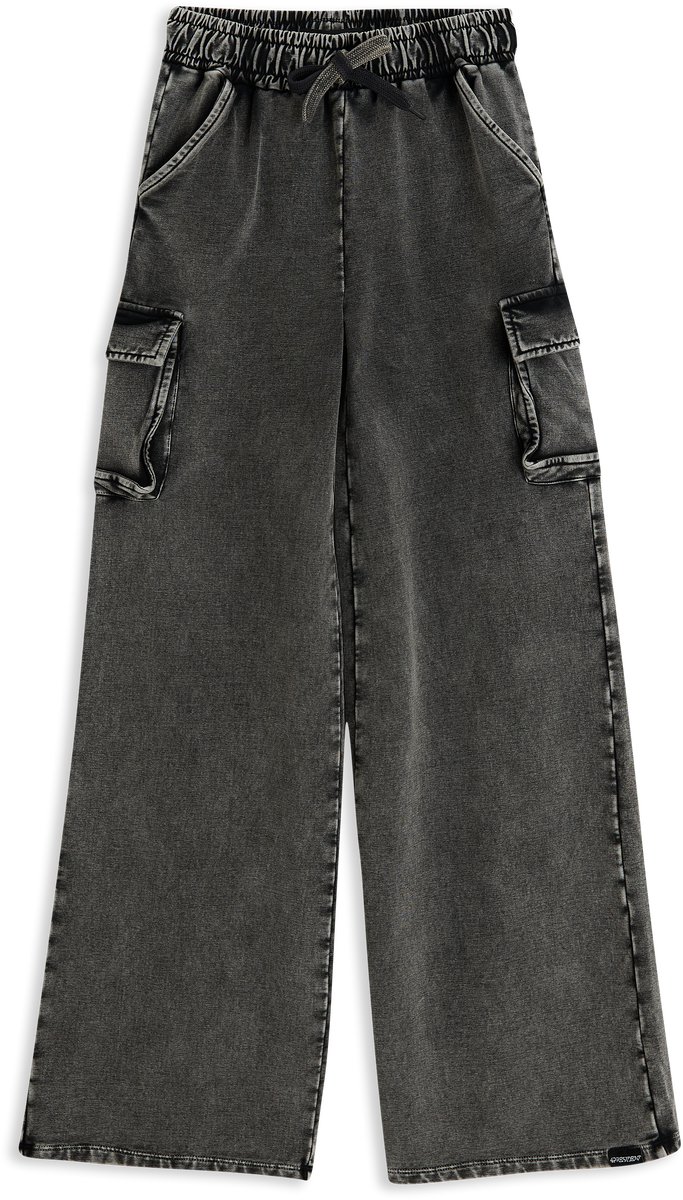 Maxim-Black-86