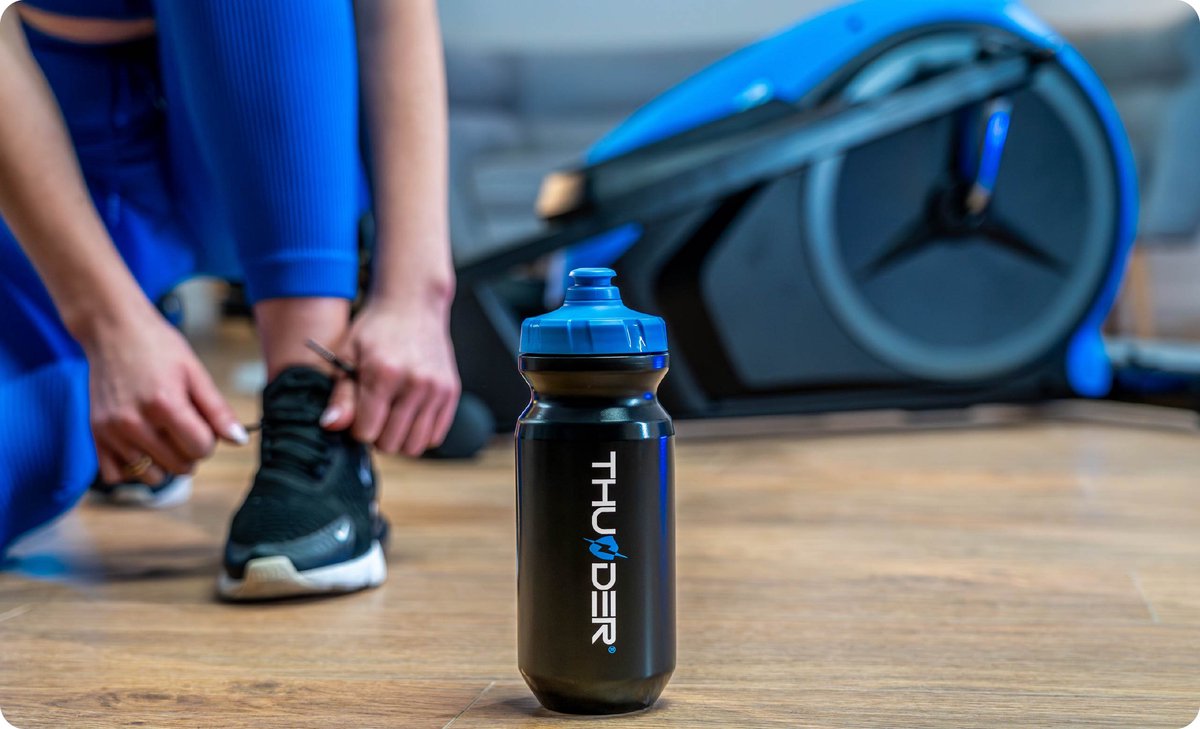Afbeelding 3 van THUNDER® Crosstrainer | ATROX | Elliptische trainer | Polssensor | Antislippedalen | Flessenhouder + drinkfles | Transportwielen | Hartslagsensoren | Stelvoetjes | Fitness | Stille werking | Max. 110 kg