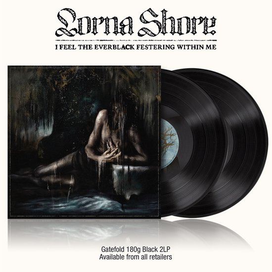 Hoes met de titel 'I Feel the Everblack Festering Within Me' en twee zwarte vinylplaten. Abstracte artwork met een liggend figuur.