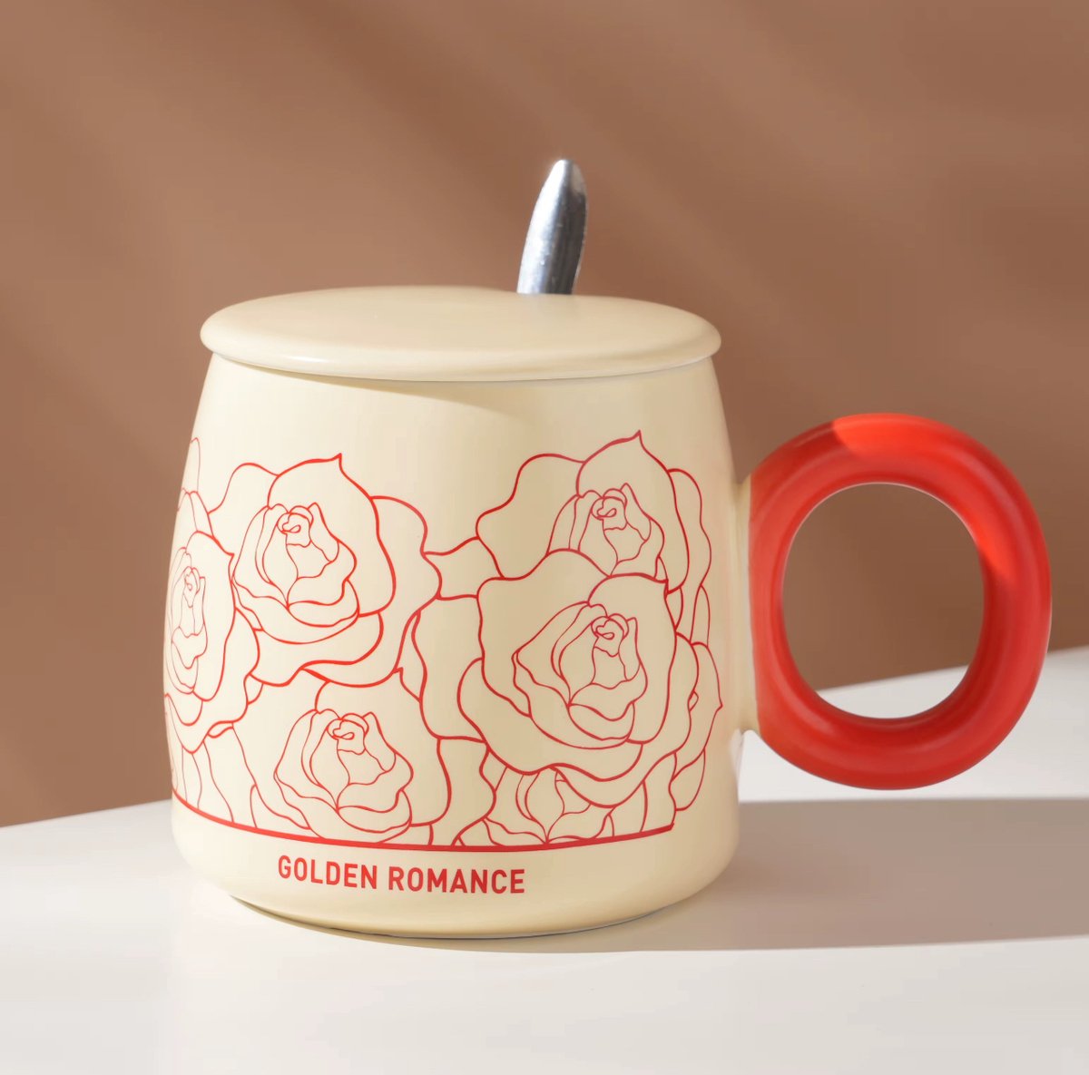 Luxe Mok met Deksel & Lepel - Rood - 400ml – Golden Romance Design
