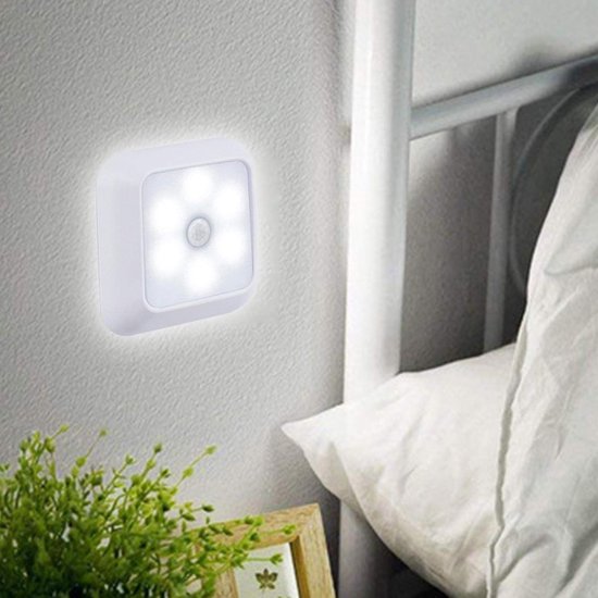 Nachtlampje - LED-lamp met bewegingssensor - Nachtlampje voor volwassenen - Verlichting - LED-lamp - Ingebouwde batterij - Automatische verlichting voor trappenhuizen, gangen en kasten - Magnetische bevestiging - Verpakking van 6 stuks van Merkloos — afbeelding 5