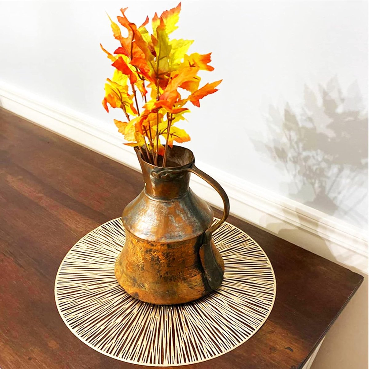 Set van 4 ronde placemats - 38 cm ronde antislip placemats - Creatieve minimalistische luxe decoratieve placemats - Hittebestendige antislip PVC-onderzetters - Geschikt voor bruiloften, feesten, thuis, hotels en tafeldecoratie — cadeau in Wonen & Interieur - foto 3