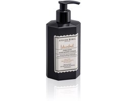 Atelier Rebul Istanbul - Hand & Body Lotion (250ml) - Natuurlijk - Houtige & Kruidige Geur - Hydraterend - Voor Alle Huidtypes