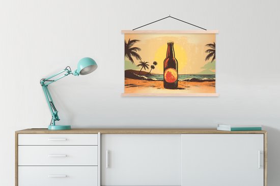 Posterhanger incl. Poster 90x60 cm - Schoolplaat - Bierfles - Zonsondergang - Palmbomen - Zee - Textielposter - Blanke latten