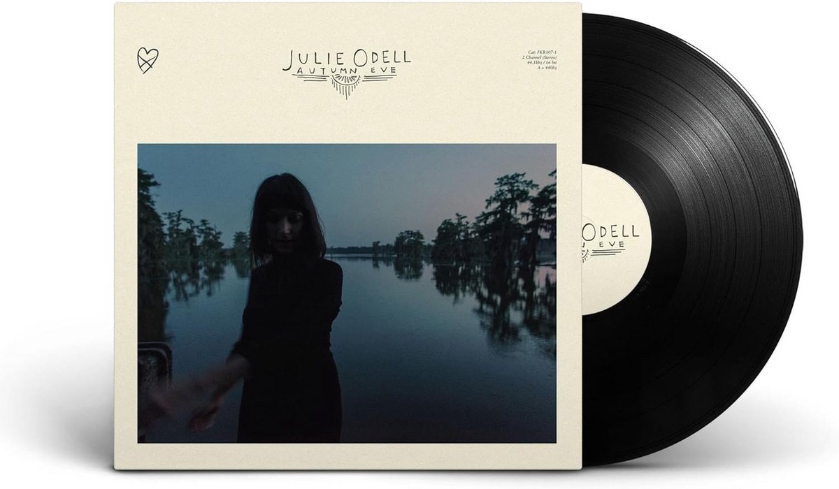 Muziekalbum met Singer-Songwriter Najaarsthema