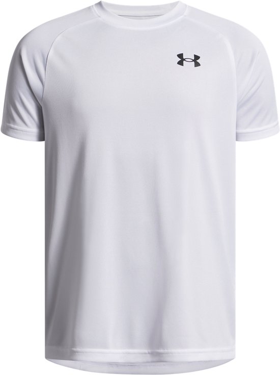 Wit sportshirt met korte mouwen, zwart Under Armour logo op de borst en een ronde hals.