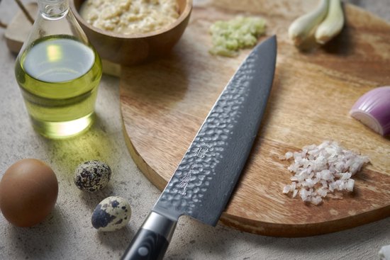 Yaxell Japonais - Série Zen - Couteau de Chef - Acier VG-10 - 61 HRC - Lame 20 cm - Acier Damas 37 Couches - Manche Toile-Micarta
