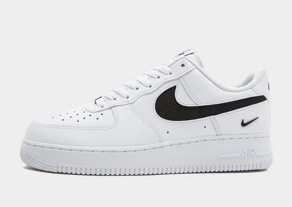 Nike Nike Air Force 1 ’07 LV8 “”Nylon Swoosh”” Sneakers Unisex Zwart