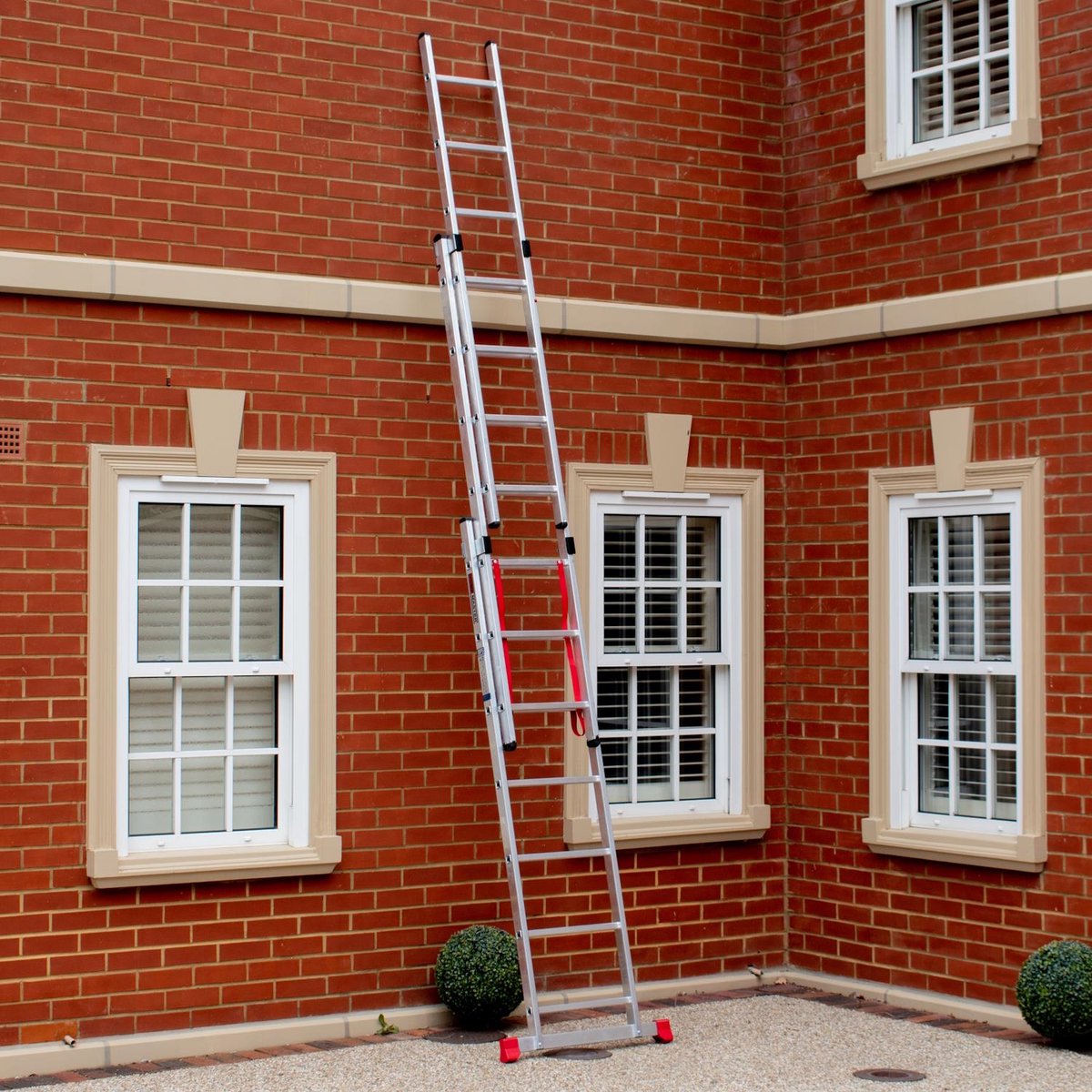 Home Master® 3-delige Opsteekladder – 3,70 m – 150 kg Draagvermogen – EN131-gecertificeerd – Antisliptreden – Auto-vergrendel Clips – Lichtgewicht Aluminium Ladder