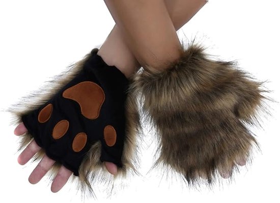 Handen met zwarte vingerloze handschoenen met bruine poten en bruine imitatiebont.