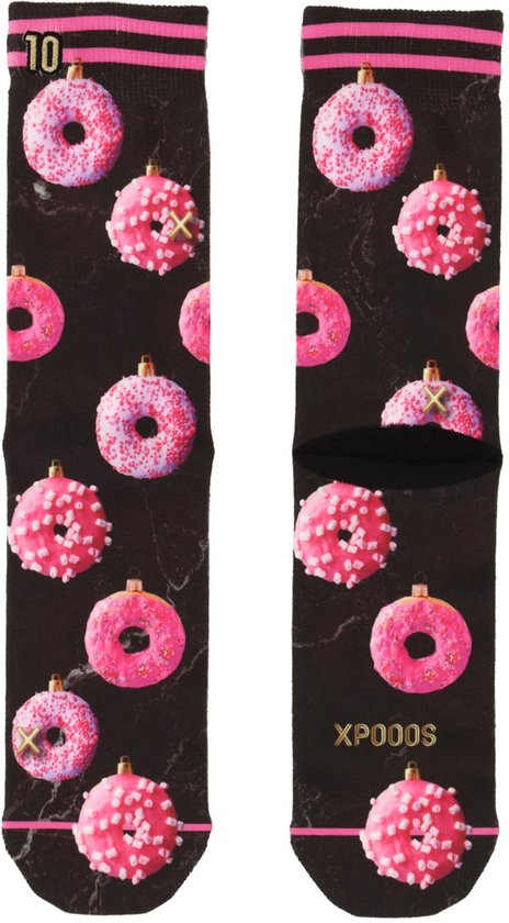 Zwarte sokken met een print van roze donuts en glitteraccenten. Roze strepen aan de bovenkant.