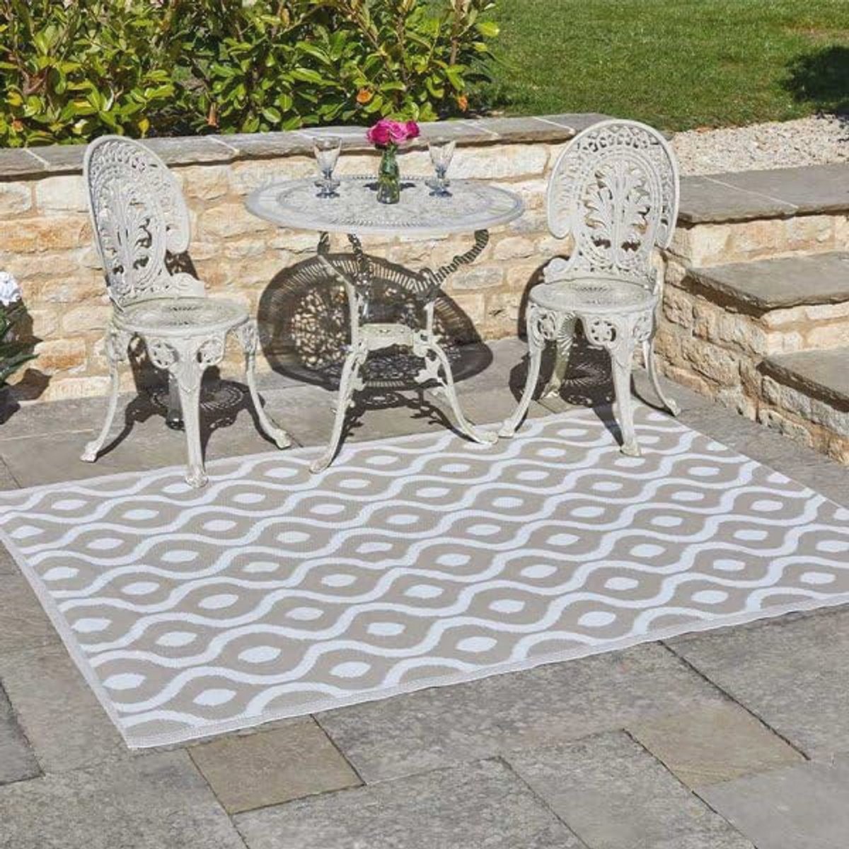 Waterdicht tuintapijt 160 x 230 cm – Lichtgewicht, omkeerbaar en opvouwbaar buitentapijt voor terras en balkon