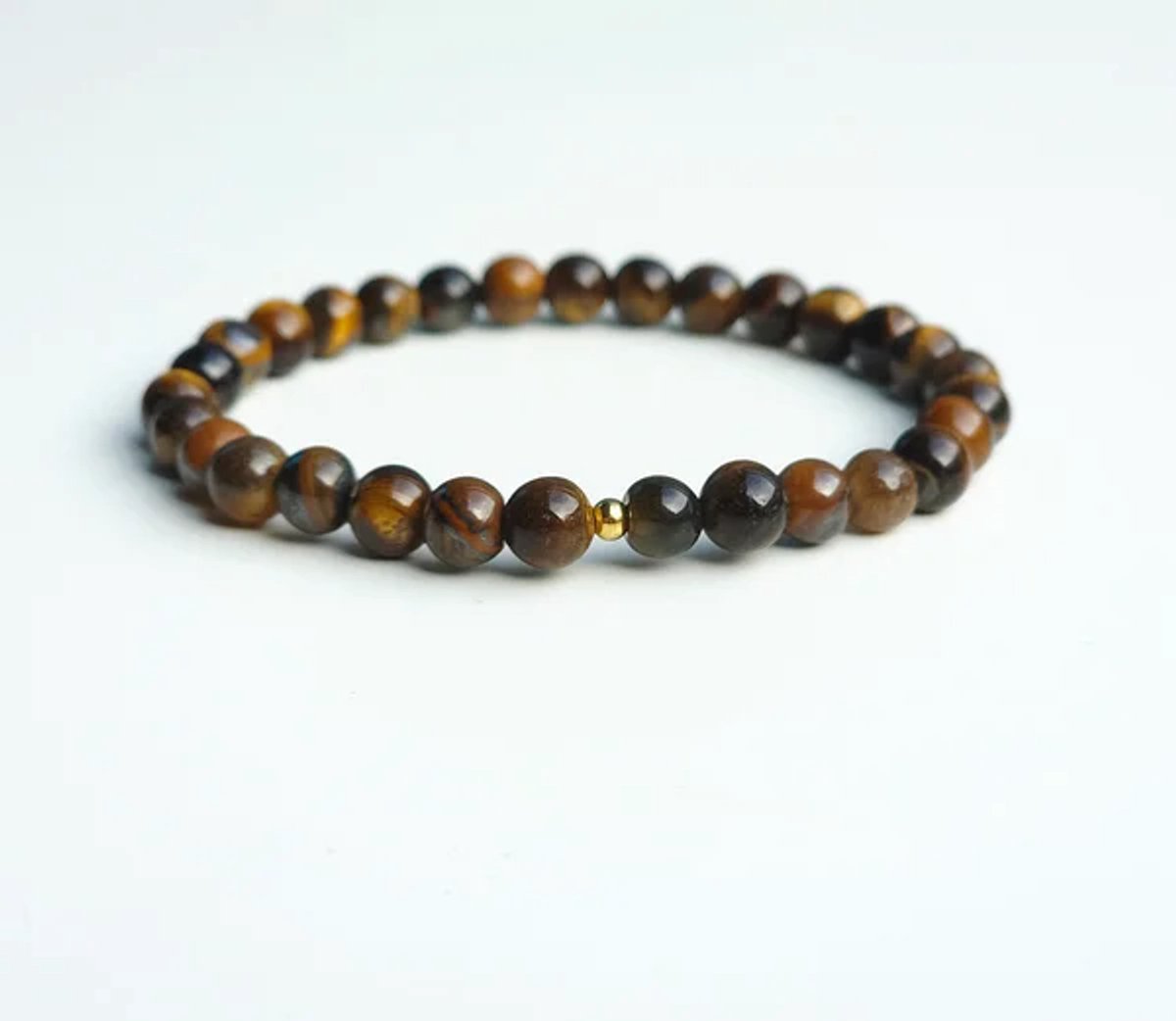 Kralenarmband natuursteen - Tijgeroog - Bruin Edelsteen - 6mm - Waterproof - The Jewellery Salon - Goudkleurig
