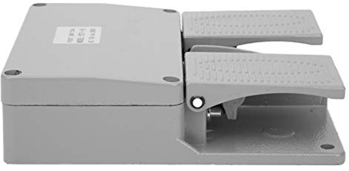 Antislip dubbele voetschakelaar Legering 380V AC 10A Elektrische schakelaars YDT1‑16 Industriële voetschakelaar