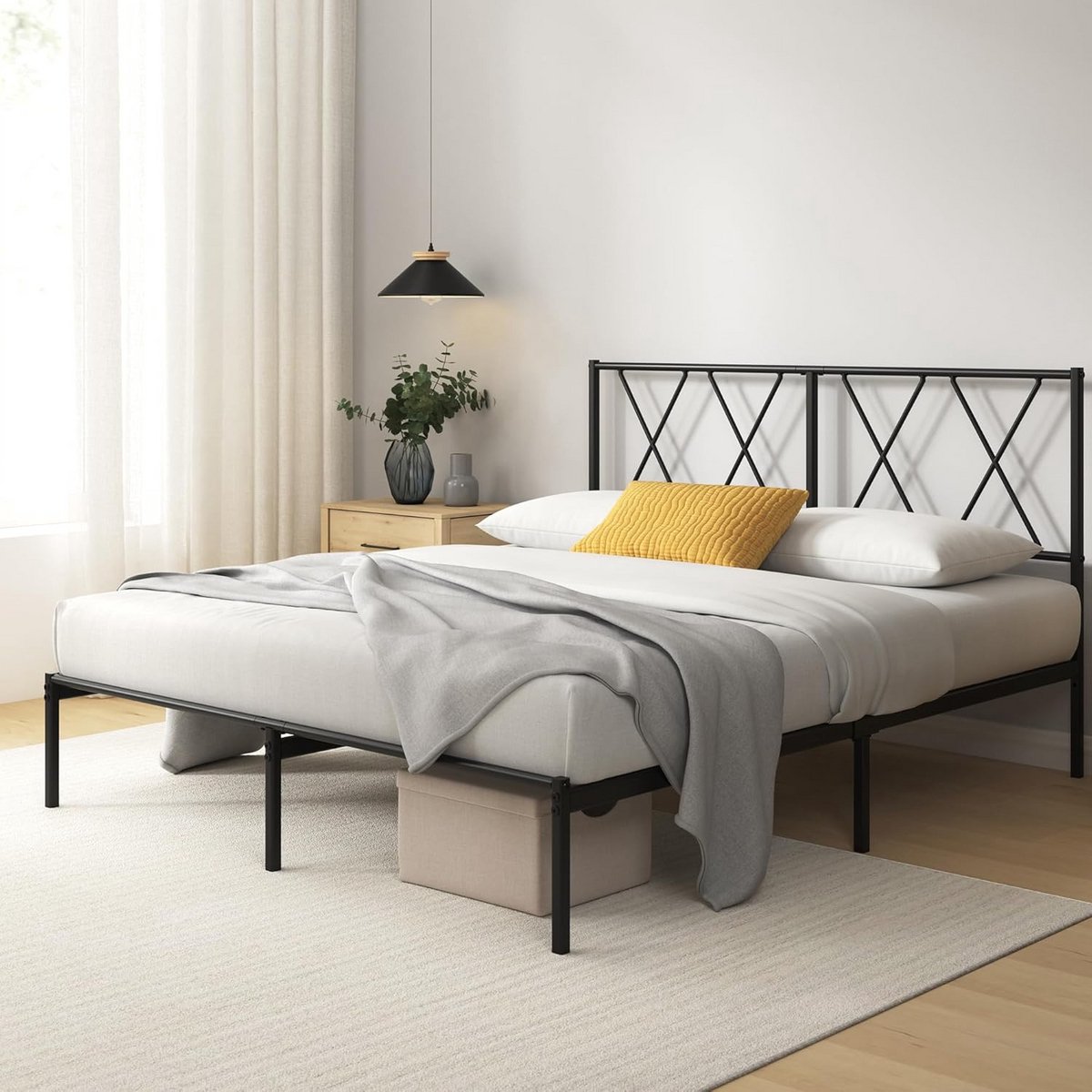 Metalen Bedframe met Hoofdeinde 135x190 cm - Zwart - Hoge Instap en Opbergruimte
