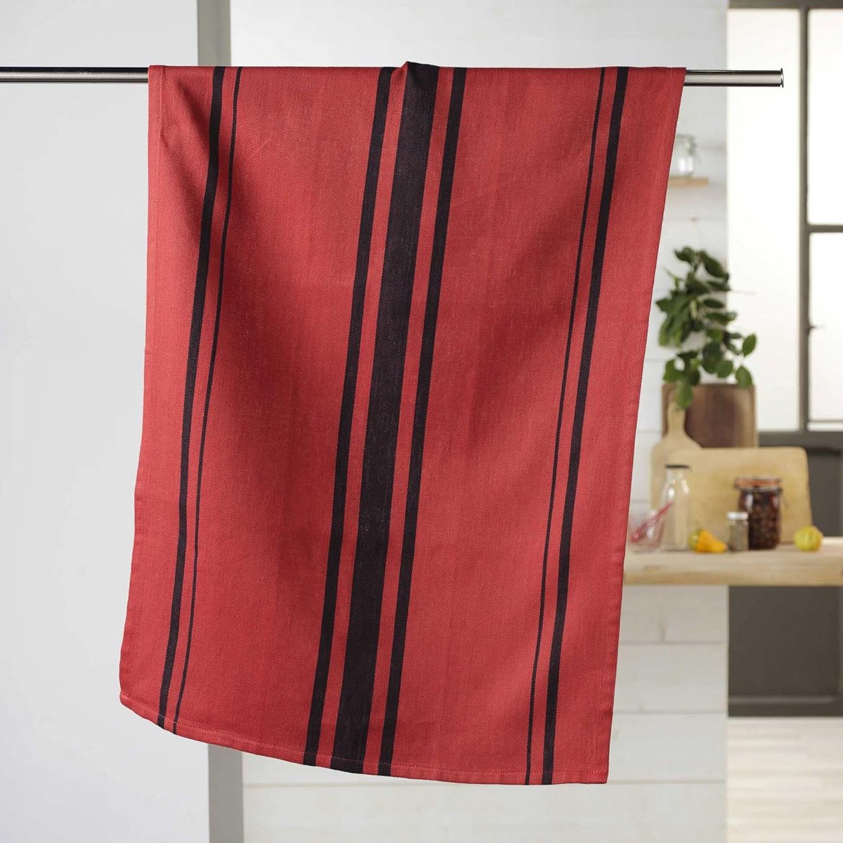 Rode Keukendoek 50 x 70 cm voor in de Keuken