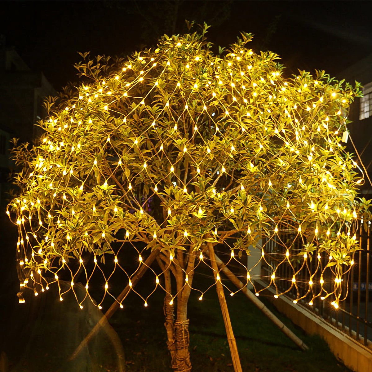 Ynkkvre - Lichtgordijn - Netverlichting - Tuinverlichting - Kerstverlichting - LED Netverlichting - 200 LEDs - 8 Lichtmodi - IP44 Waterdicht - 2x2 meter