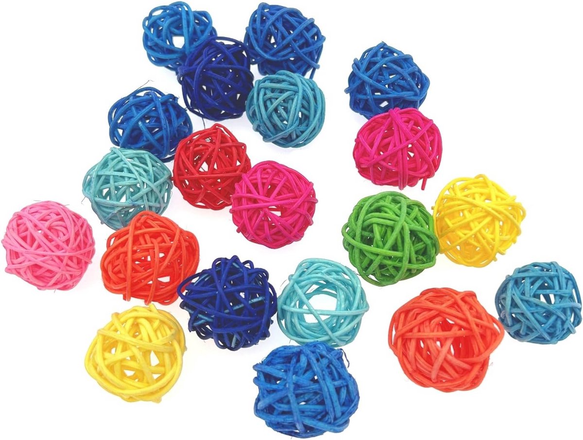 Kleurrijke Rotan Ballen voor Vogels - Speelgoed en Decoratie 3 cm