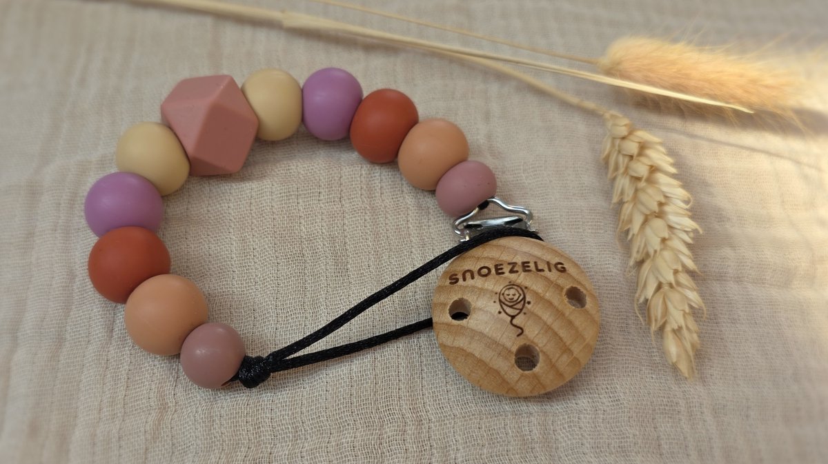 Speenkoord met naam - color candy - gepersonaliseerd - handgemaakt - NEN12586 veilig - kraamcadeau - Snoezelig