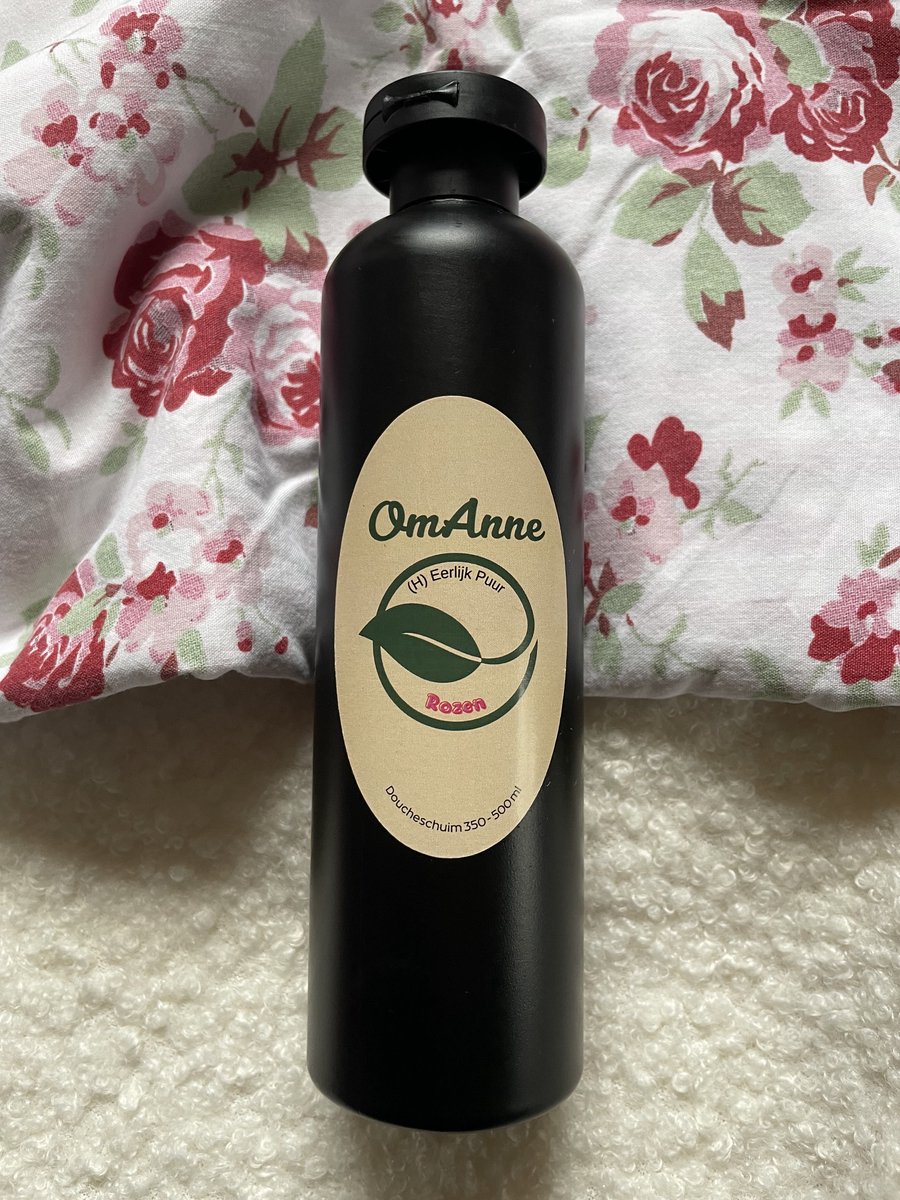 Douche en Bad Schuim Rozen 500 ml. Puur Natuur! van OmAnne Prijs Inclusief Verzending!!