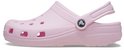 Lichtroze Crocs Classic klomp met bandje achter de hiel. Inclusief Crocs logo op de zijkant.
