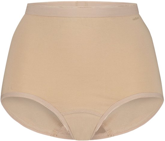 Een enkele beige high-waist slip van Ten Cate met een elastische tailleband.