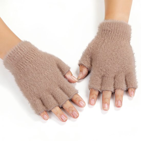 Bruine, zachte vingerloze handschoenen met fleece voering. De randen zijn afgewerkt met schuim.