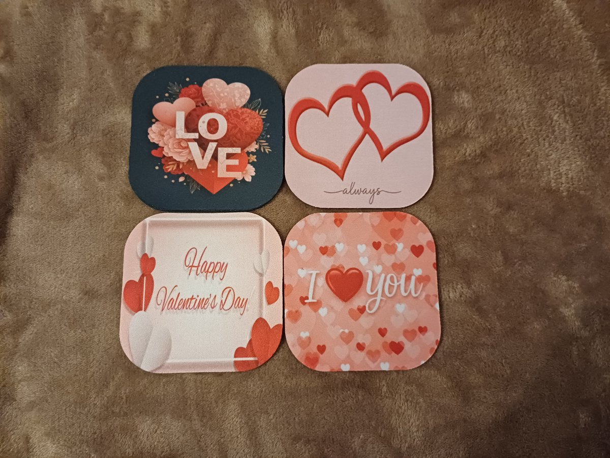 Valentijn Onderzetters Set van 4 - Romantische Hartjes - Kurk Onderkant