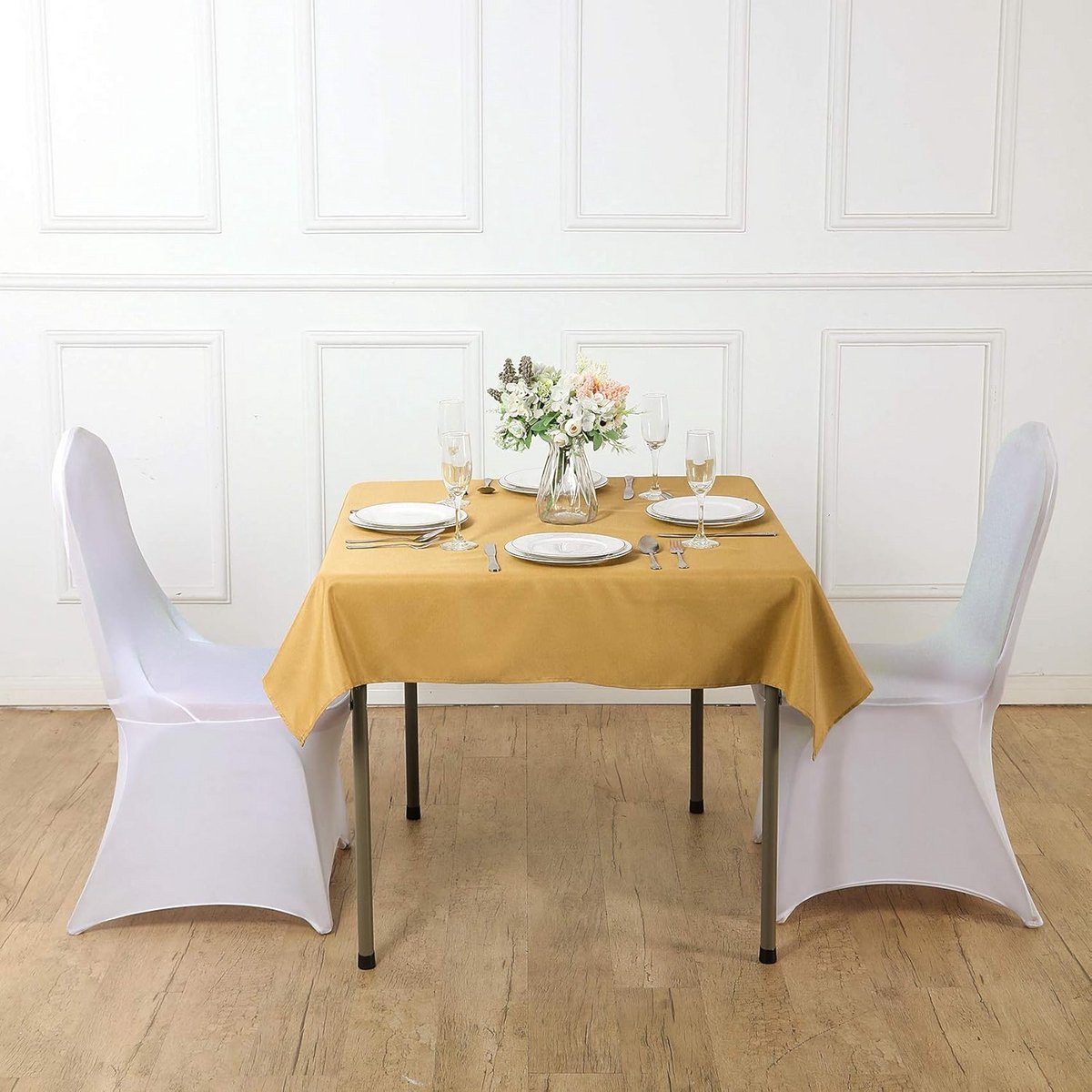 Vierkant tafelkleed 228 x 228 cm, polyester, goudkleurig, wasbaar